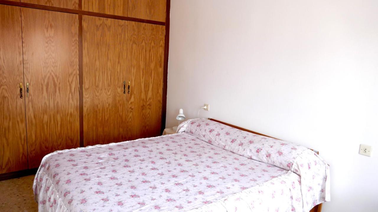Casa Soleada En Calle Tranquila Sevilla Bagian luar foto
