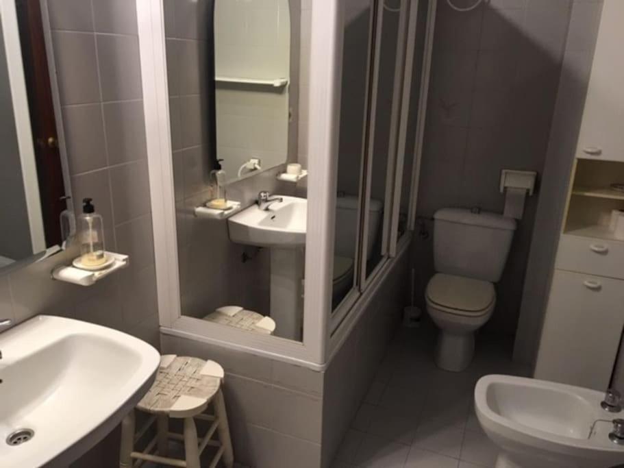 Casa Soleada En Calle Tranquila Sevilla Bagian luar foto